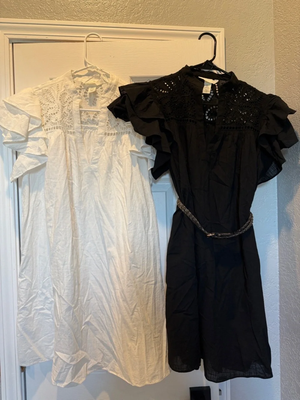 H&M Bundle of Black & White Eyelet Ruffle Sleeve Mini Dresses - Picture 16 of 16